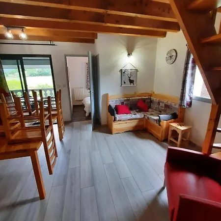 Entre Montagne Et Riviere *